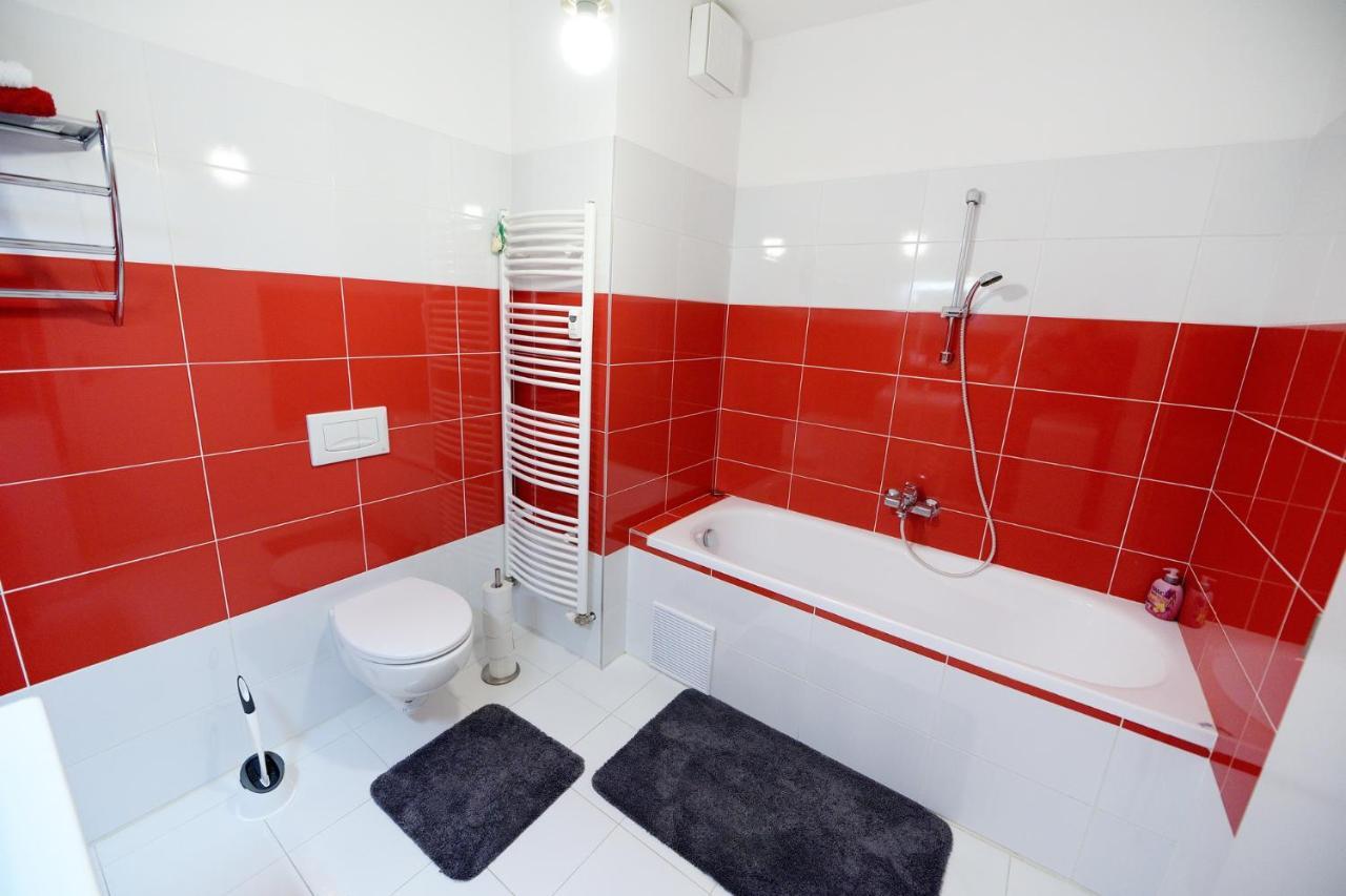 Apartman Centroom Piest'any Exterior photo
